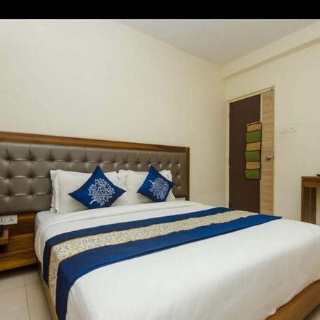 Hotel Powai Comfort Мумбаї Екстер'єр фото