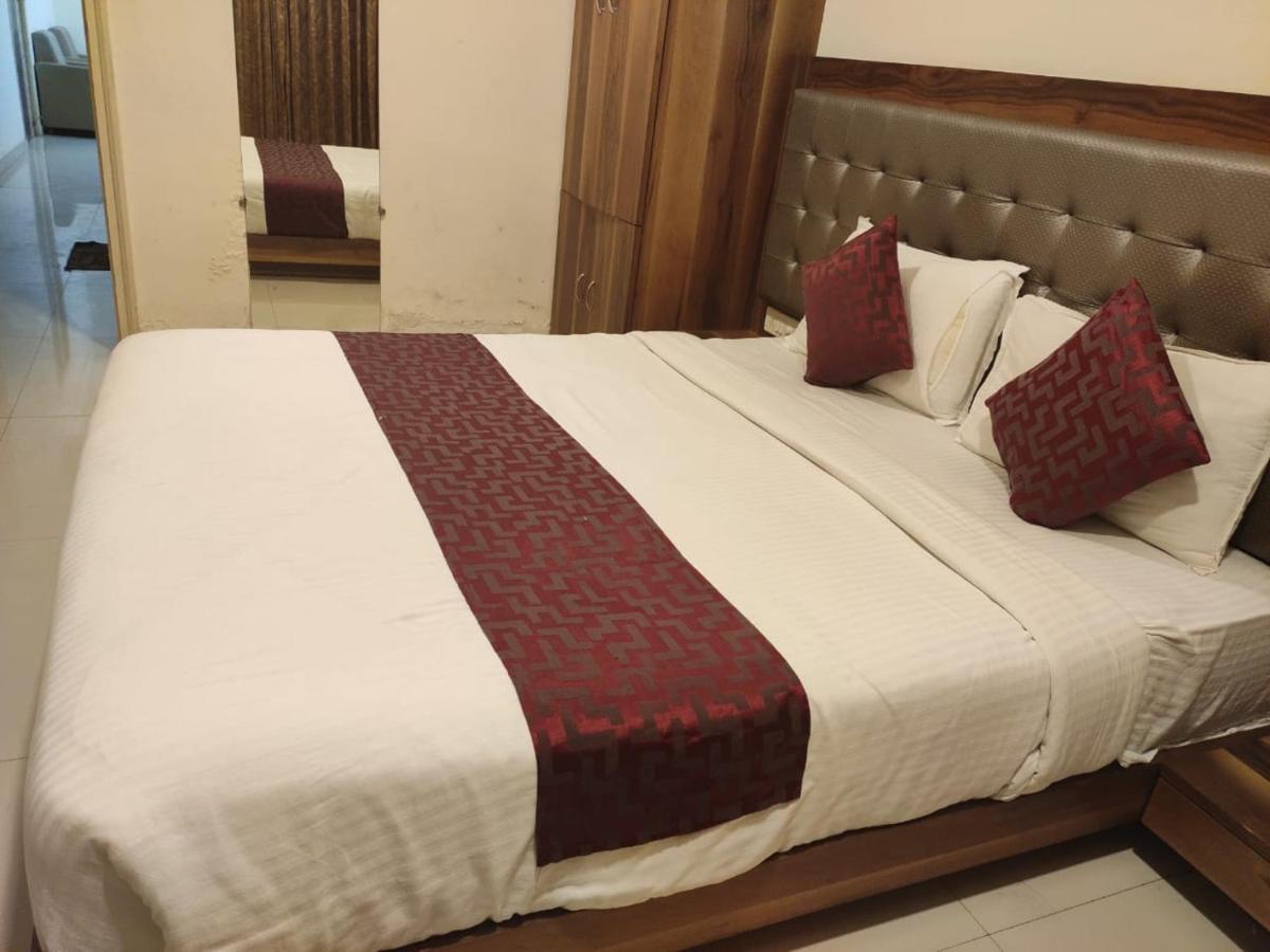 Hotel Powai Comfort Мумбаї Екстер'єр фото