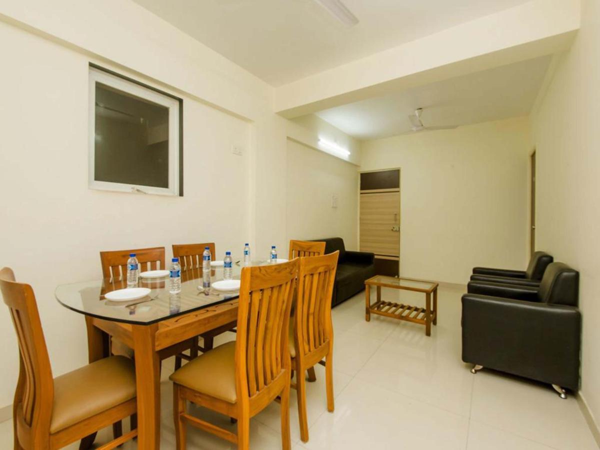 Hotel Powai Comfort Мумбаї Екстер'єр фото